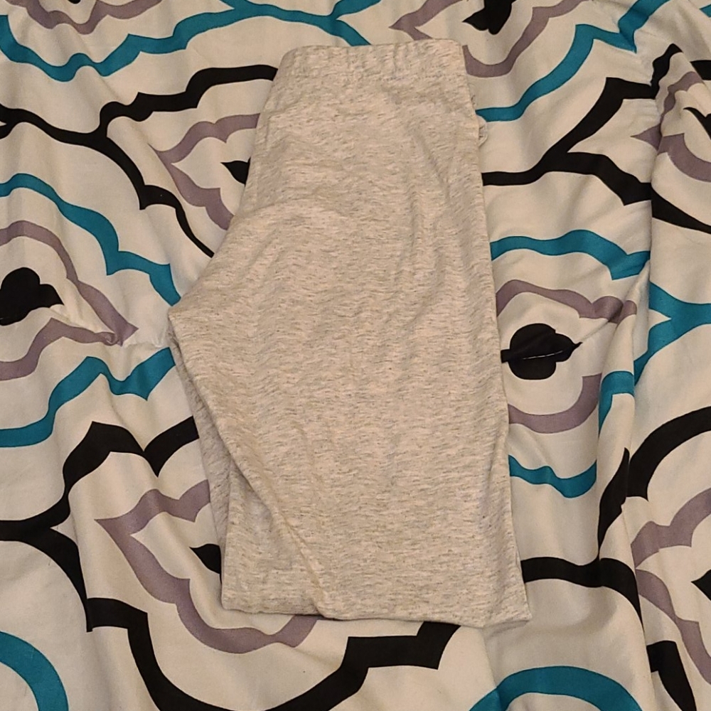 Girls light grey leggings